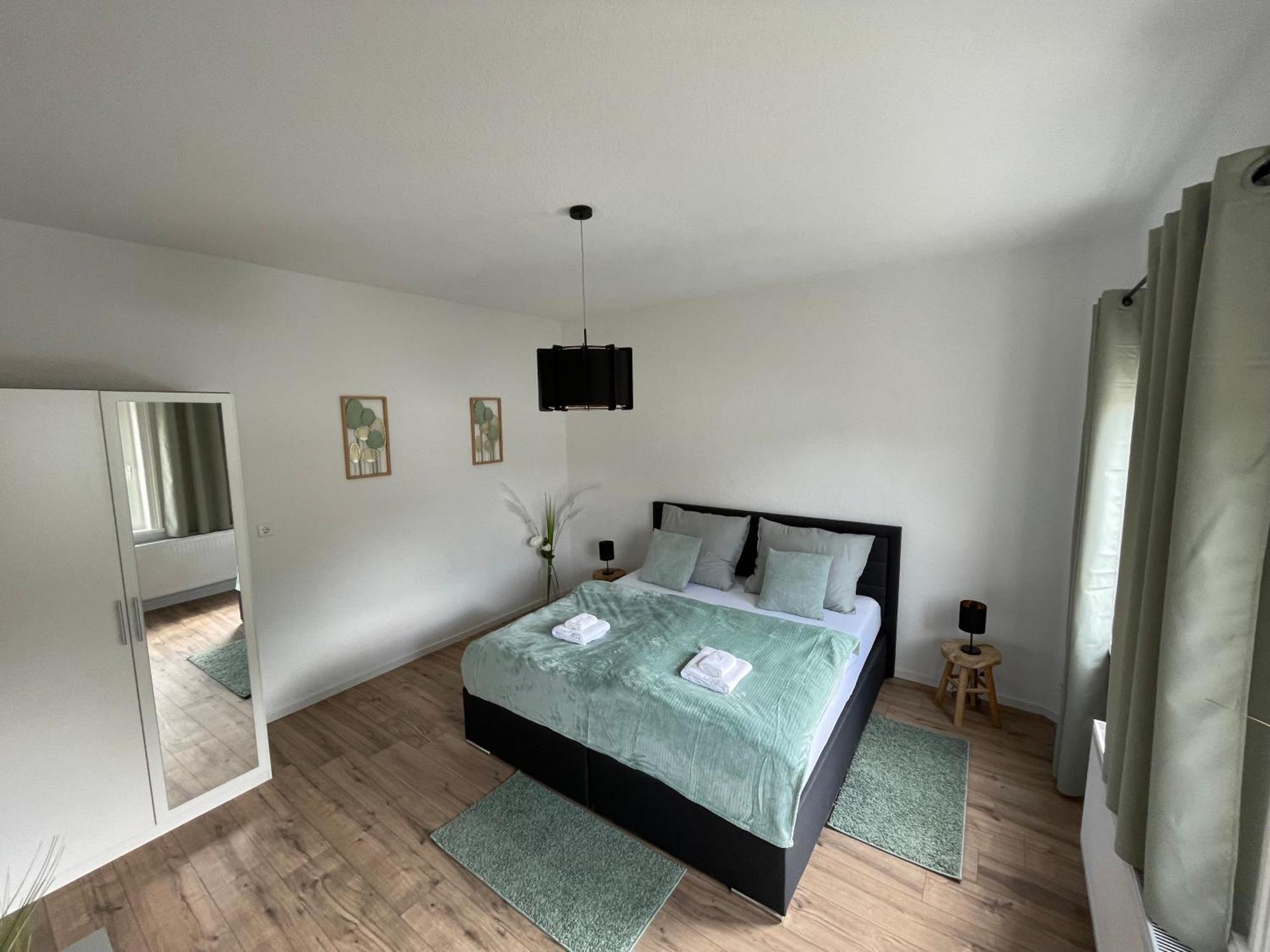 Apartment Bergstadt ,modern, Stylisch, Geraeumig *