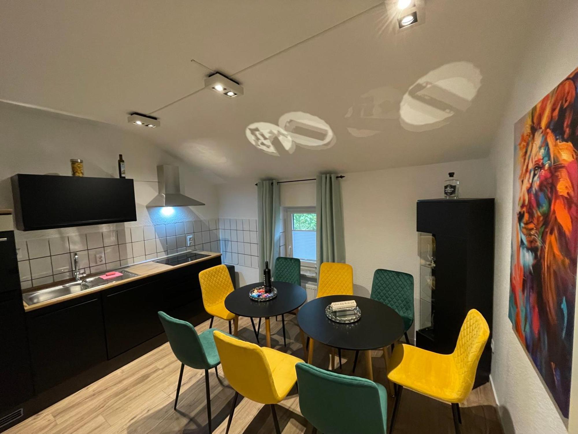 Apartment Bergstadt ,modern, Stylisch, Geraeumig *