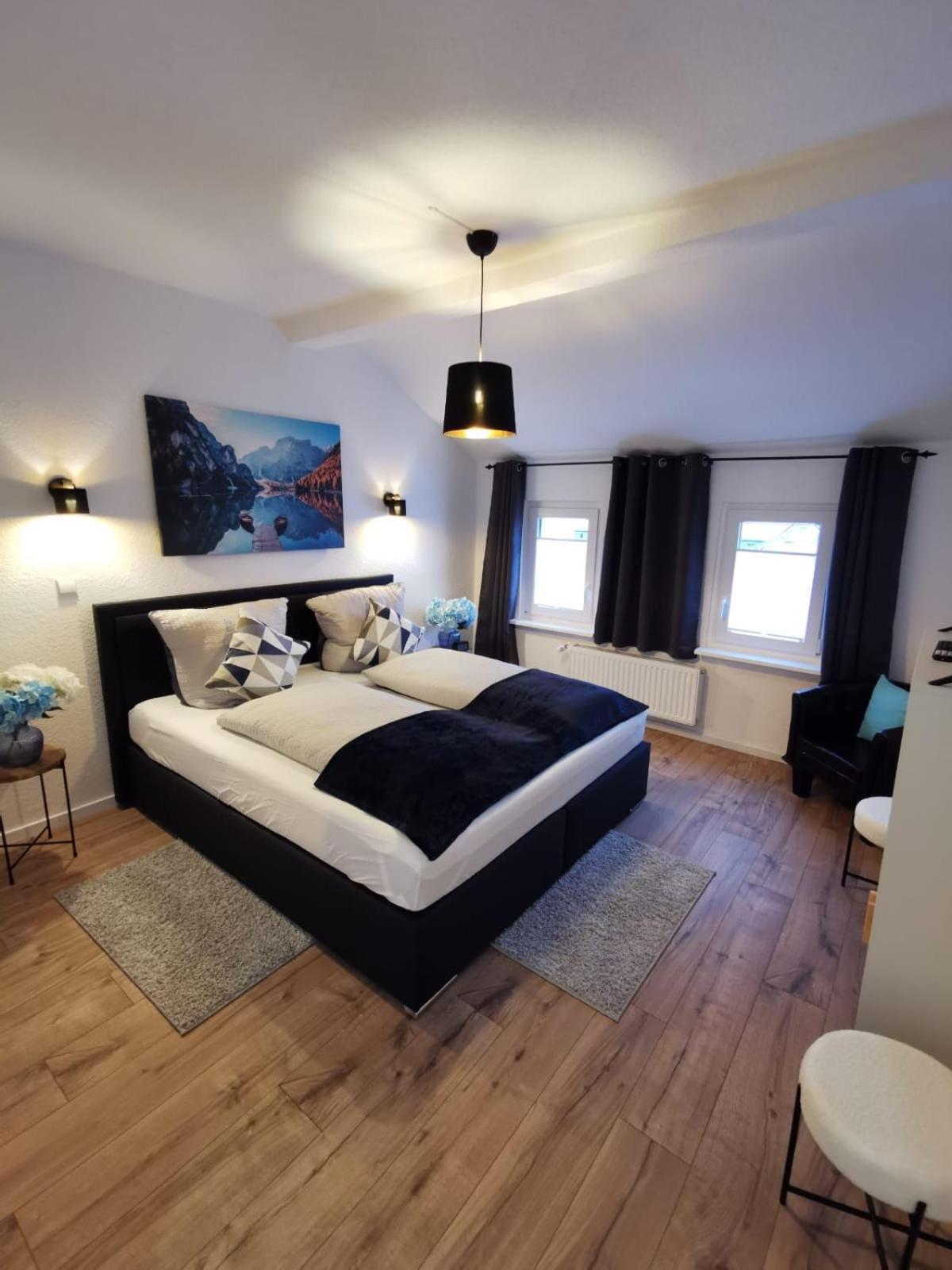 Apartment Bergstadt ,modern, Stylisch, Geraeumig *