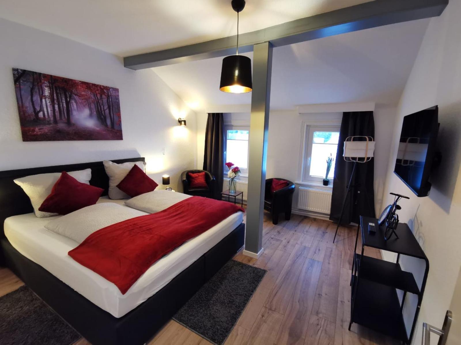 Bergstadt ,modern, Stylisch, Geraeumig Apartment